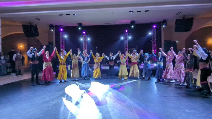 PXL_20251227_201804380